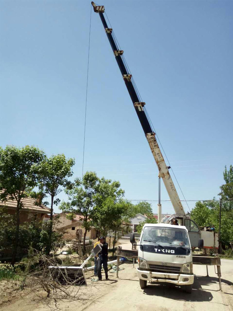 太陽(yáng)能路燈 太陽(yáng)能路燈